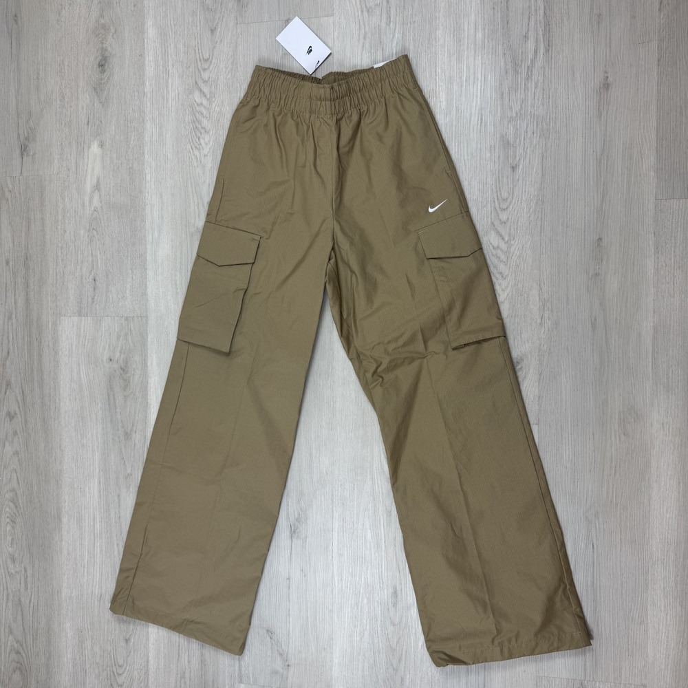 Nike Khaki Woven Cargo Pants, XS, NWT